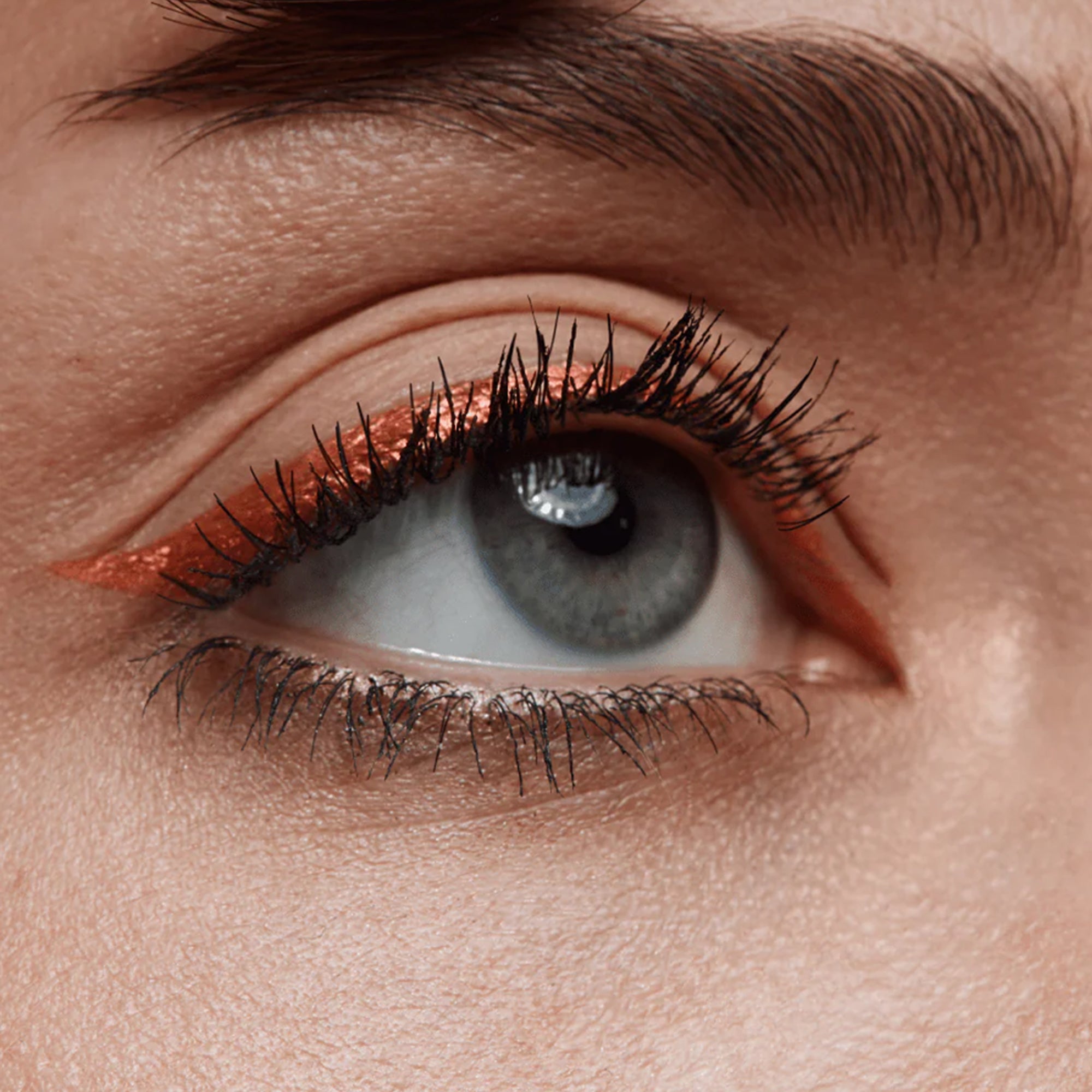 TINCTE Liquid Eyeliner
