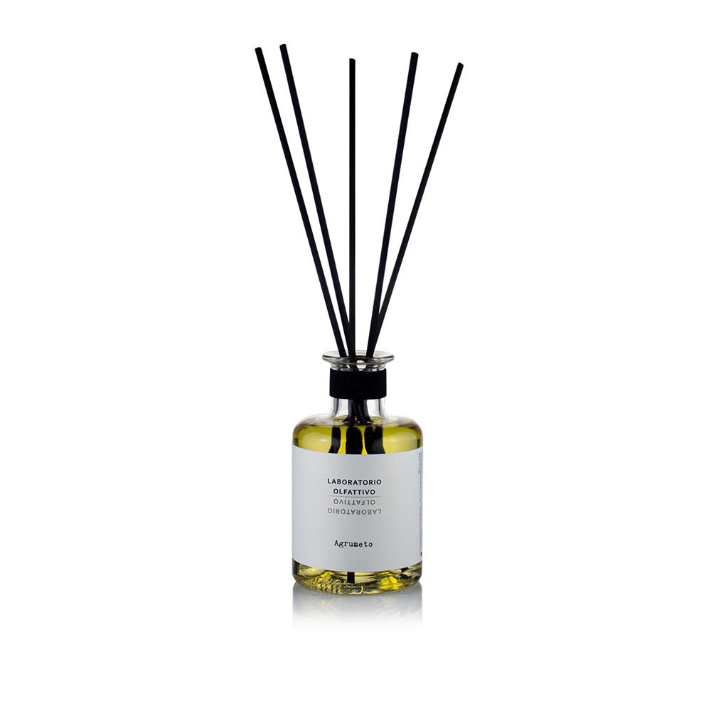 Flakon des Nischenparfums Agrumeto Diffuser von Laboratorio Olfattivo