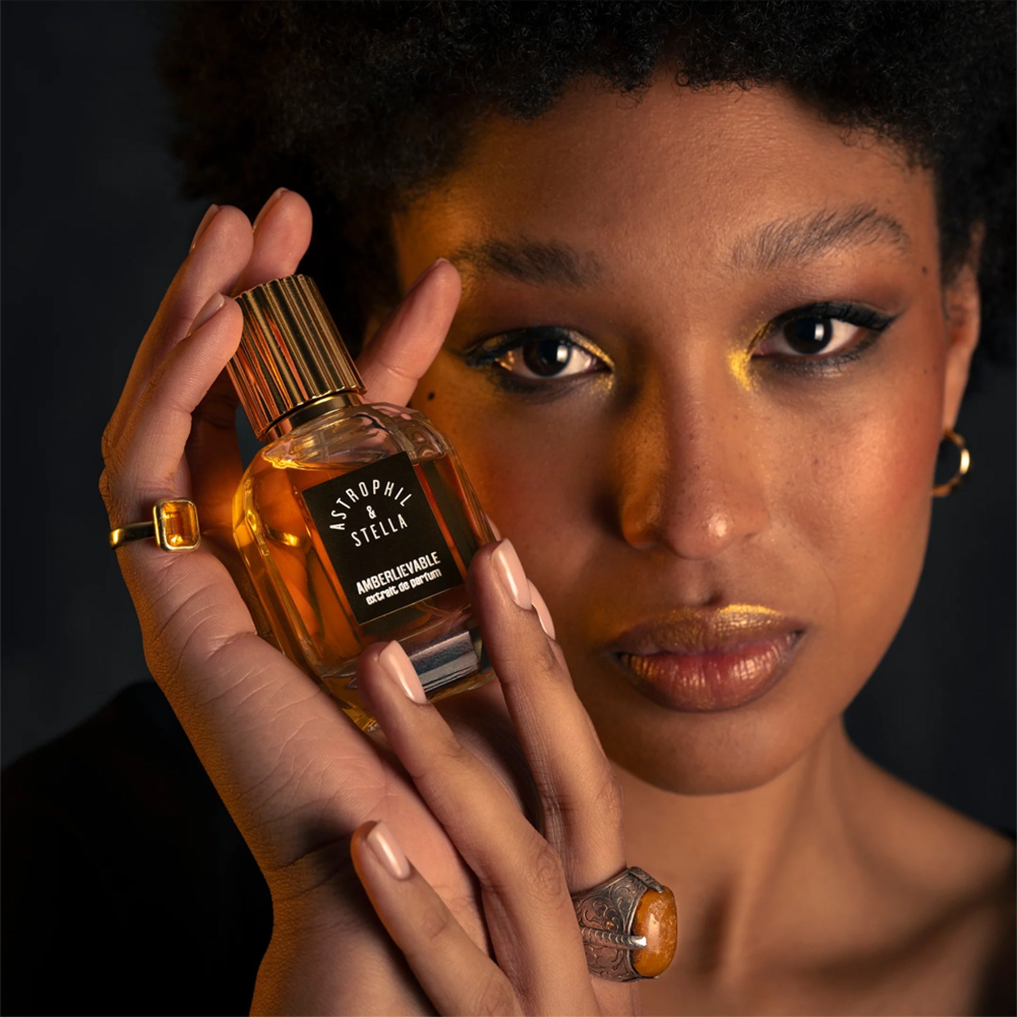 Flakon des Nischenparfums Amberlievable von Astrophil & Stella