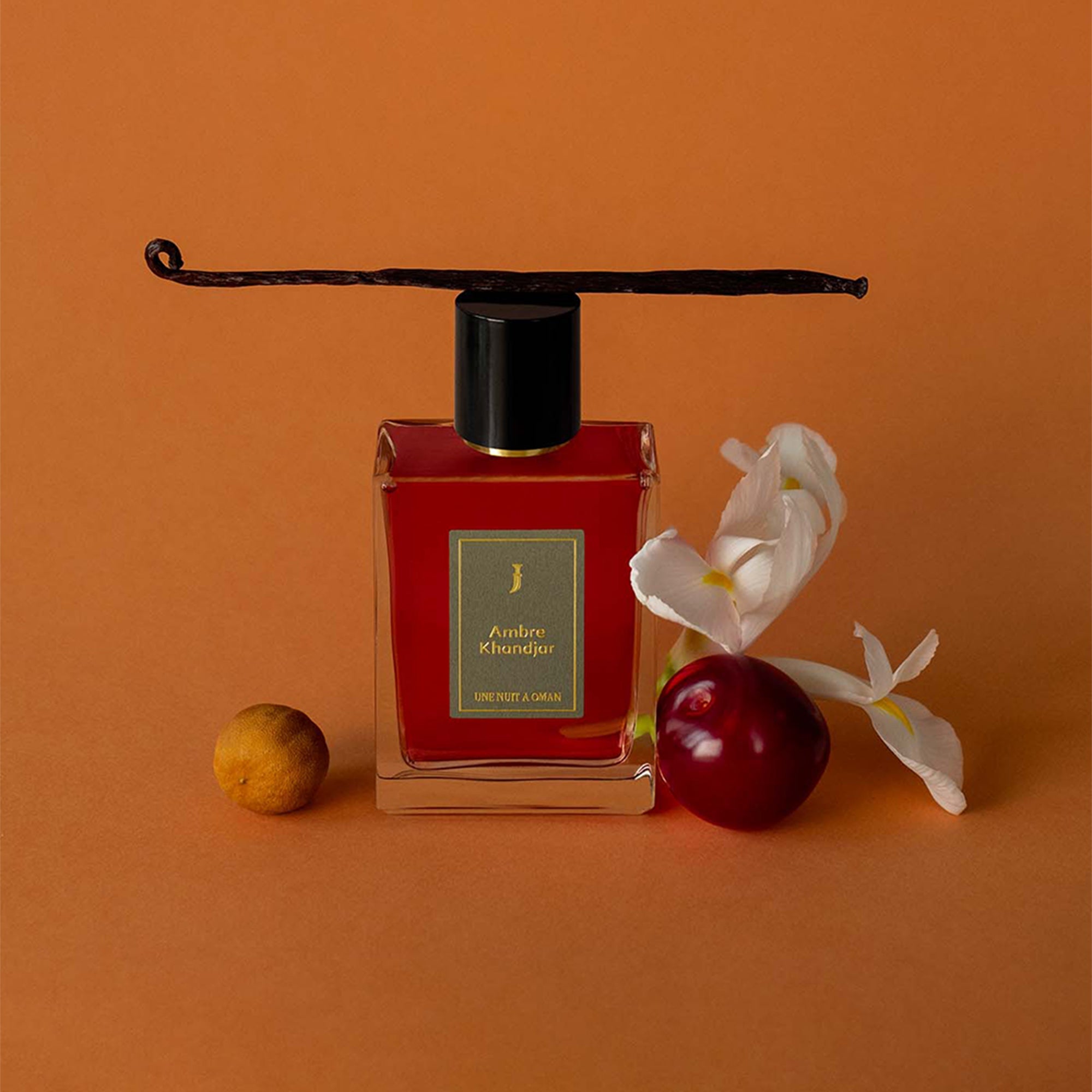 Flakon des Nischenparfums Ambre Khandjar von Une Nuit Nomade
