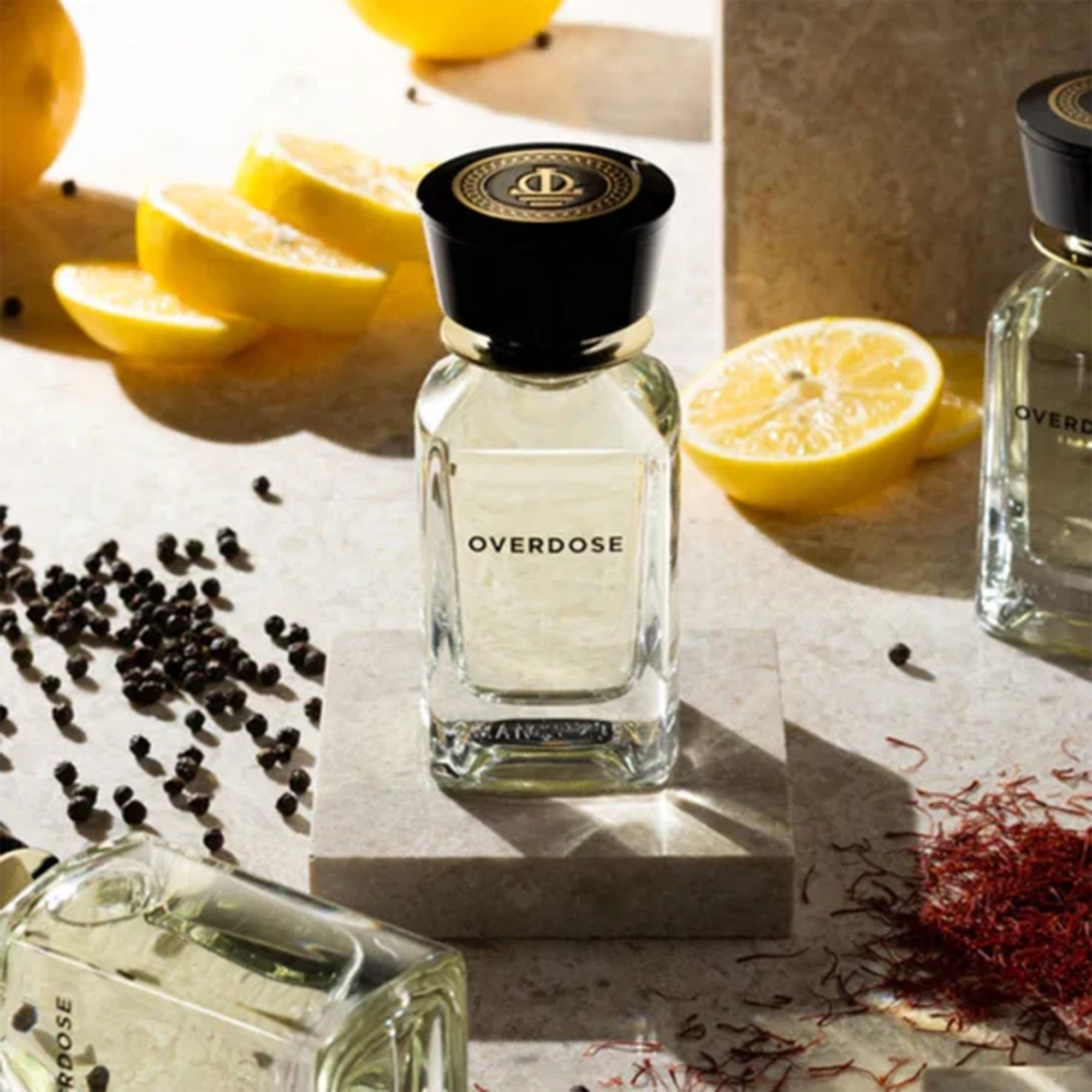 Flakon des Nischenparfums Overdose von Oman Luxury