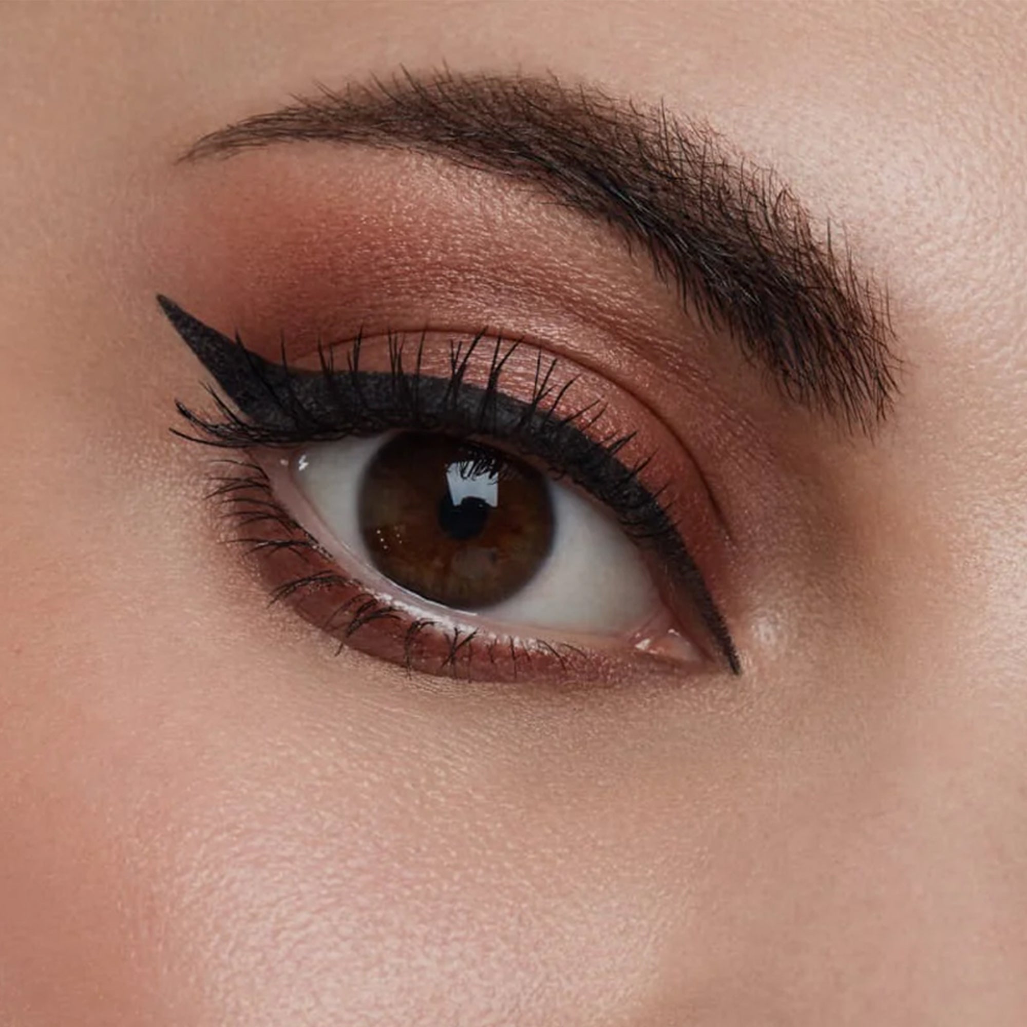 Flakon des Nischenparfums TINCTE Liquid Eyeliner von UND GRETEL