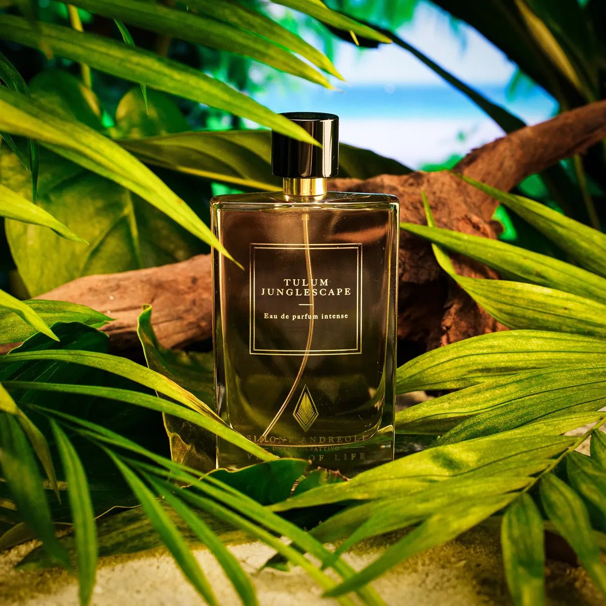 Flakon des Nischenparfums Tulum Junglescape von Simone Andreoli
